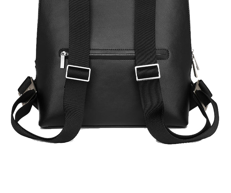 The Bustling™ Pro Backpack