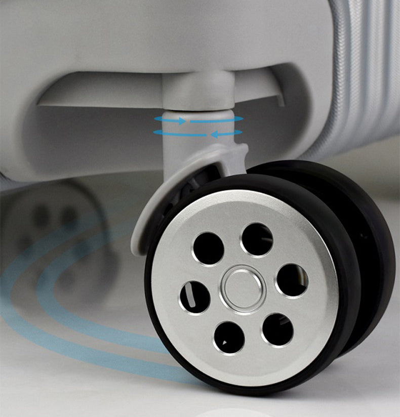 The Empire™ Pro Suitcase