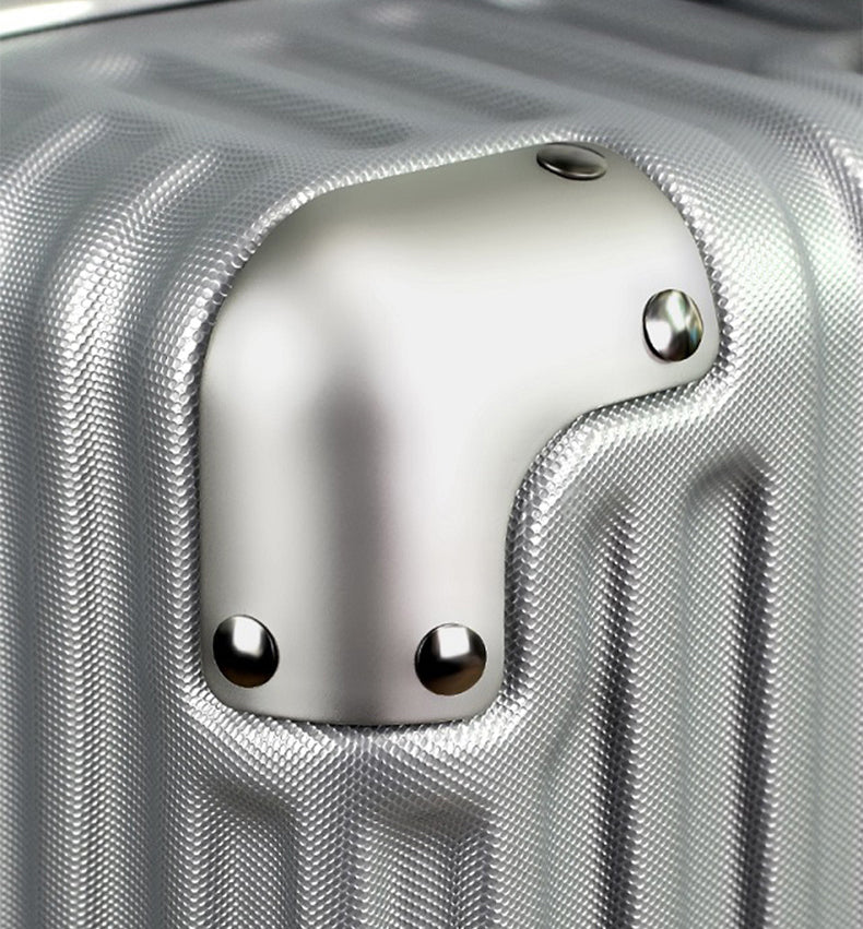 The Empire™ Pro Suitcase