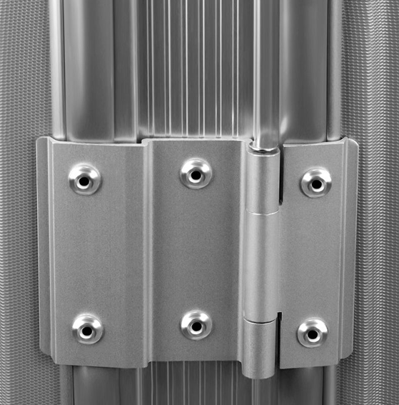 The Empire™ Pro Suitcase